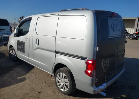 2013 Nissan Nv200 Sv из США, поврежденный, VIN 3N6CM0KN4DK695864